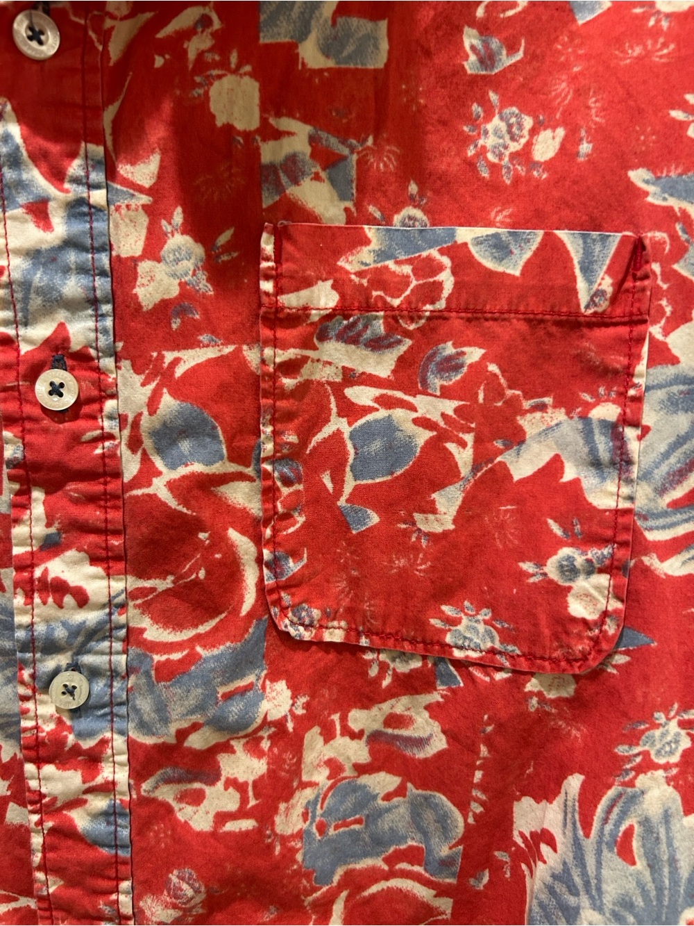 Roarke Revival Red Floral Short-Sleeve Button-Down Shirt - Picture 4 of 5